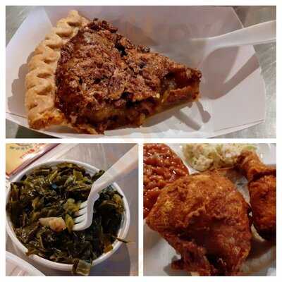 Gus's World Famous Fried Chicken