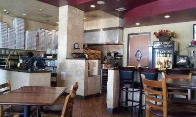 Trilogy Pizza & Wine Bistro