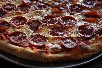 Trilogy Pizza & Wine Bistro