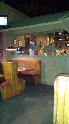 Cross Creek Barbeque & Steakhouse