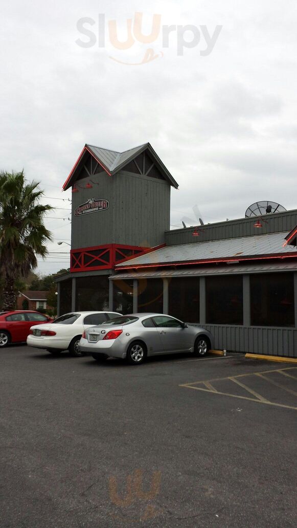 Cross Creek Barbeque & Steakhouse