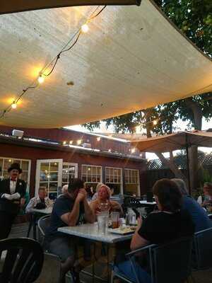 Freeport Bar & Grill