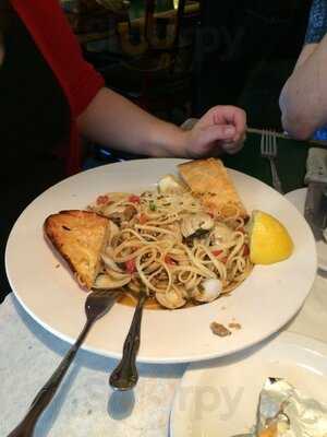 Freeport Bar & Grill