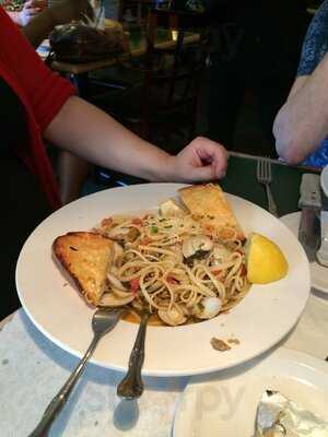 Freeport Bar & Grill