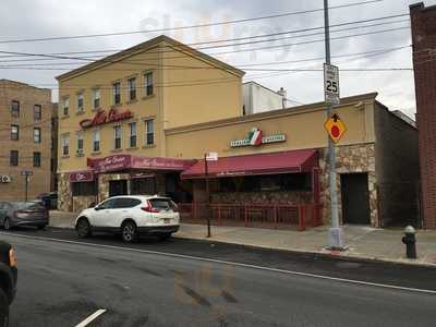 New Corner Restaurant