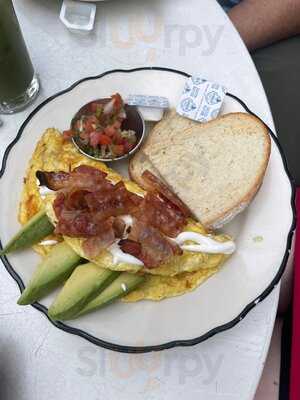 Goddess And The Baker, 33 S Wabash-millennium Park