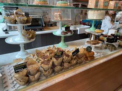 Goddess And The Baker, 33 S Wabash-millennium Park