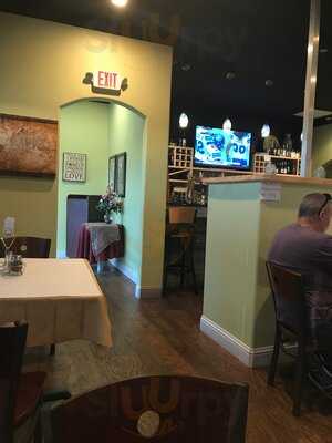 Vindoli’s Italian Restaurant Bar & Grill