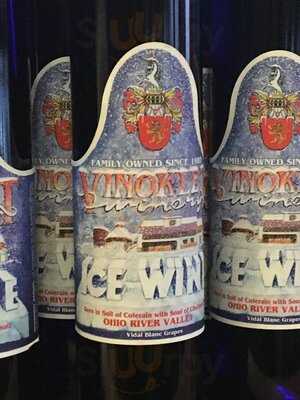 Vinoklet Winery, Restaurant & Vineyard