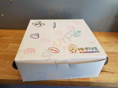 Hi-five Doughnuts