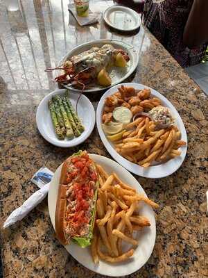 Monty's  Coconut Grove