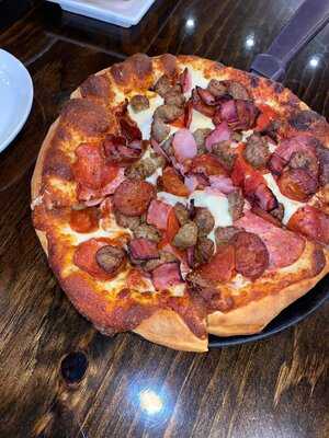 Pete's 7 Restaurant And Bar