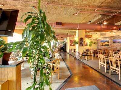 Pete's 7 Restaurant And Bar