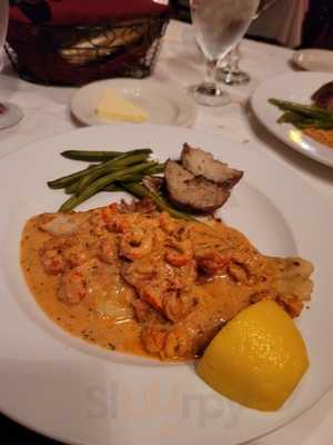 Mckinnon's Louisiane Restaurant