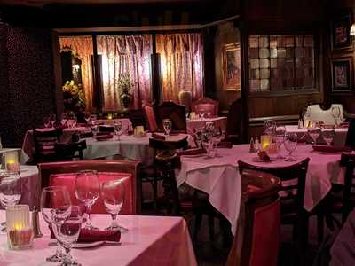 Mckinnon's Louisiane Restaurant