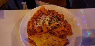 Viale Pizza & Kitchen