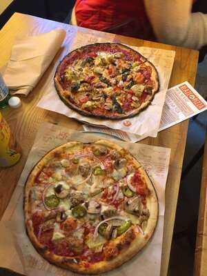 Blaze Pizza
