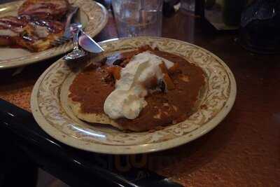 Another Broken Egg Cafe