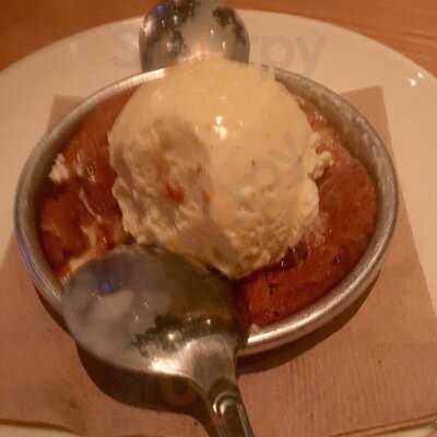 Bj's Restaurant & Brewhouse