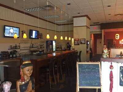 Papaya Thai Cuisine & Sushi Bar