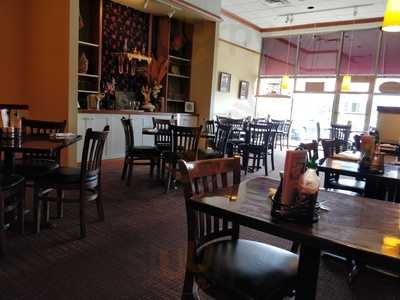 Papaya Thai Cuisine & Sushi Bar