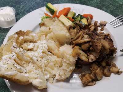 The Bistro At Courtyard By Marriott