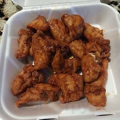 Rooster's Restaurant & Bar