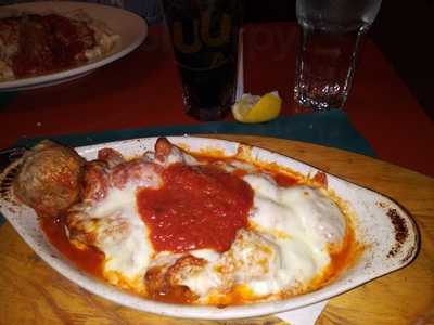 Giovanni's Restaurant And Pizzeria