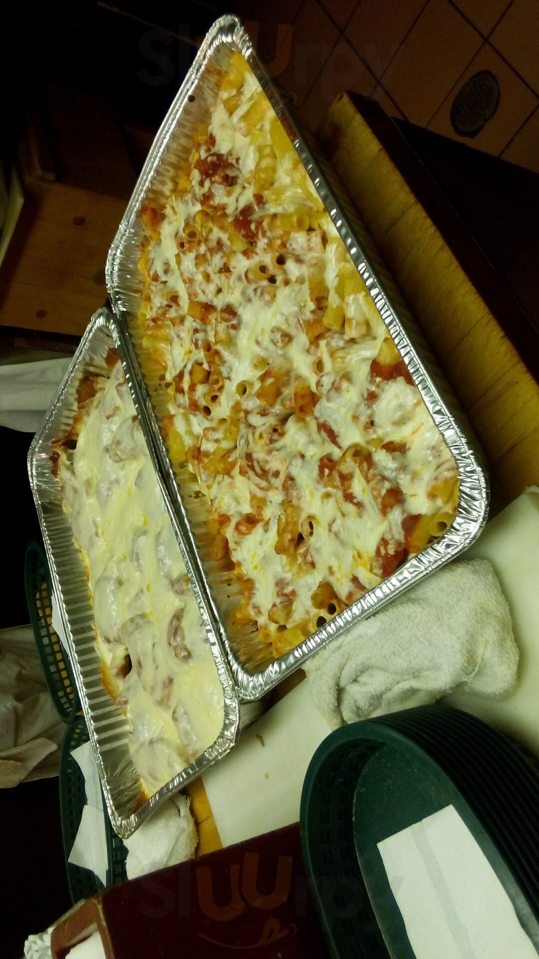 Giovanni's Restaurant And Pizzeria