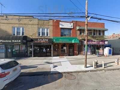 Giovanni's Restaurant And Pizzeria