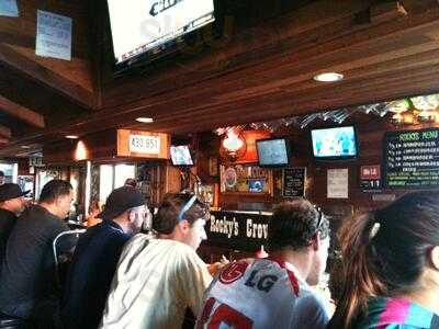 Rockys Crown Pub