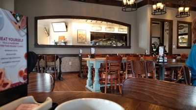 La Madeleine Country French Cafe