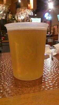 Boston's Restaurant & Sports Bar