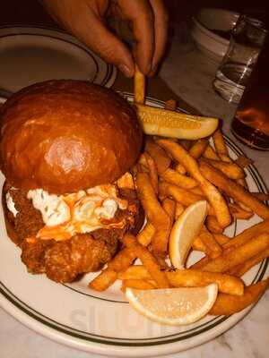 Greenpoint Fish & Lobster Co.