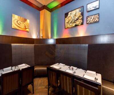 Oro Restaurant And Bar