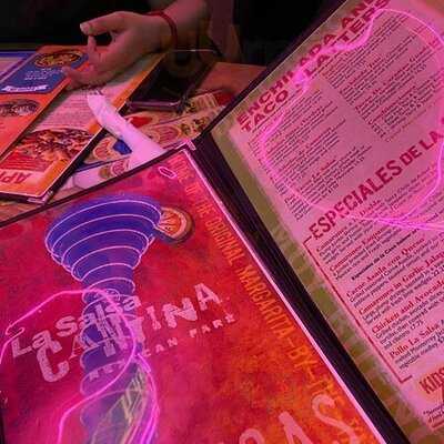 La Salsa Cantina