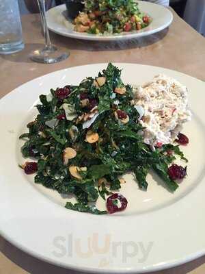 Fran's Filling Station