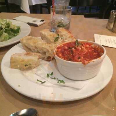 Fran's Filling Station