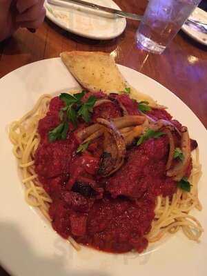 Betta's Italian Oven