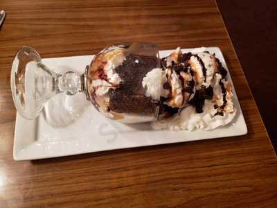 Ruby Tuesday Of Tiffany Springs