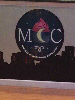 Midnite Confection's Cupcakery