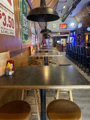 Neighbors Bar And Grill