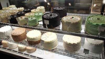 The Cake Bar At Trinity Groves