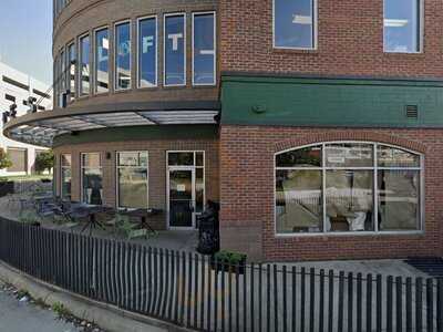 Crest Gastropub Parsons