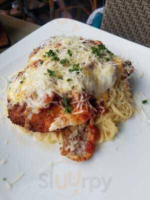 The Barrel Room-vintage Wine Bar & Bistro