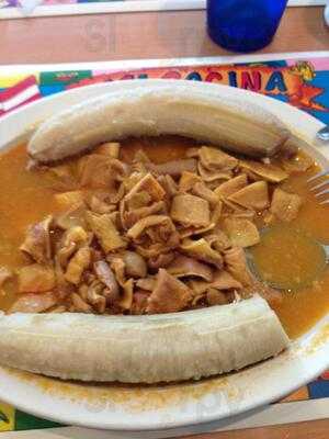 El Bajareque Restaurant