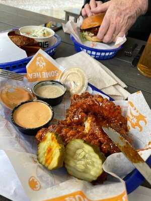 Louie's Hot Chicken And Barbecue