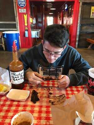 Rudy's Country Store & Bar-b-q