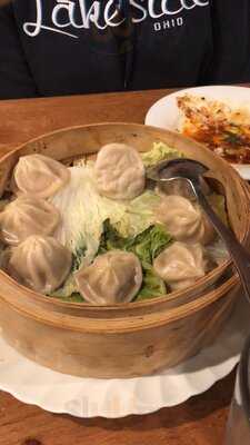 Helen's Asian Kitchen