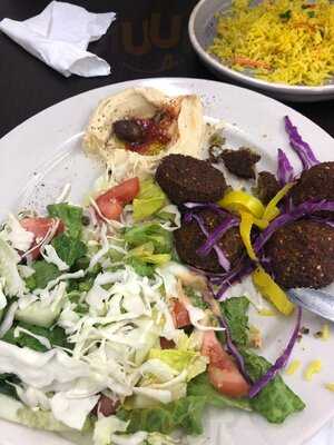 Cleo's Mediterranean Cuisine & Convenience